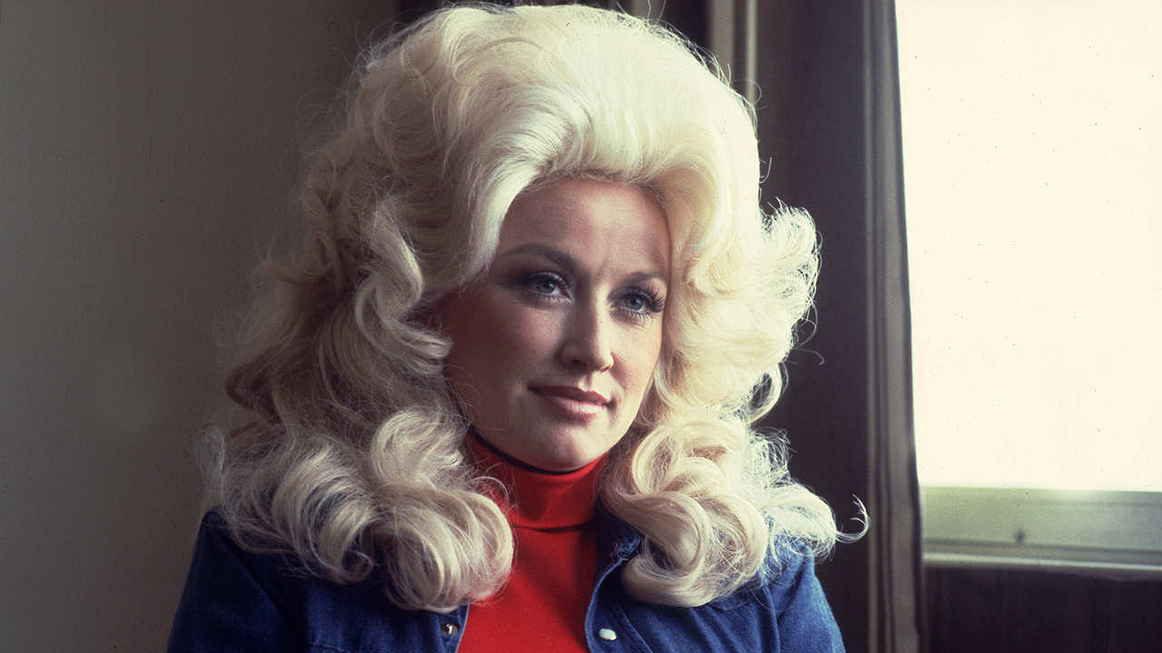 Dolly Parton Turns 77 With Cheeky Take on Aging