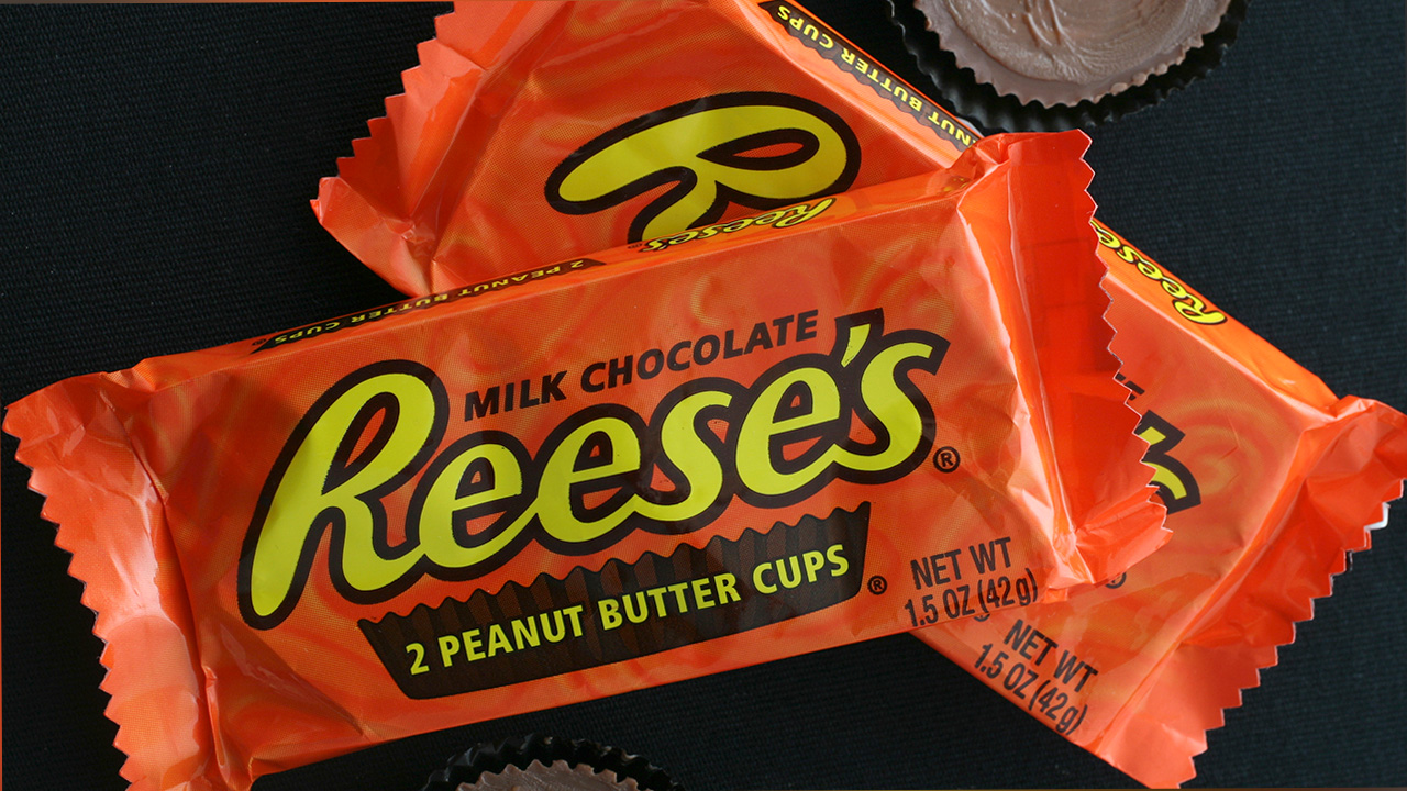 Hershey is sued for selling Reese's Peanut Butter cups without 'cute  pumpkin faces