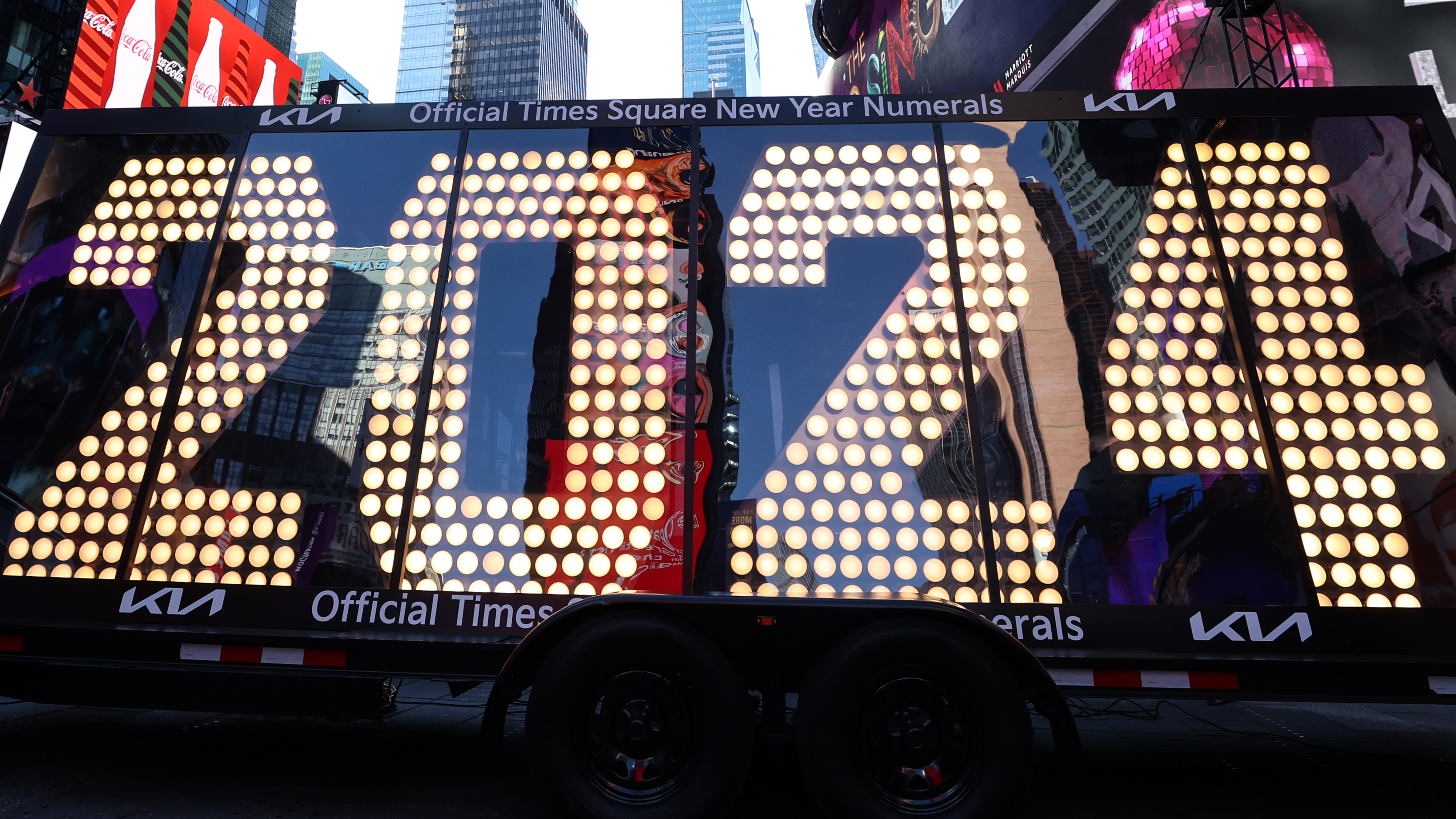 New Year's Eve parties inside Times Square carry hefty price tag, over $12K  to ring in 2024