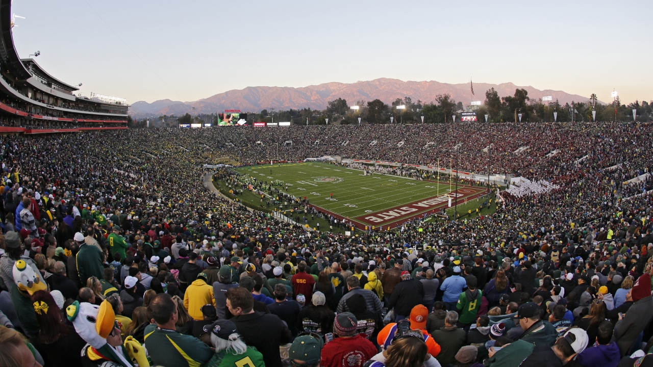 College football bowl season to kick off: What brands are sponsoring bowl  games? | Fox Business