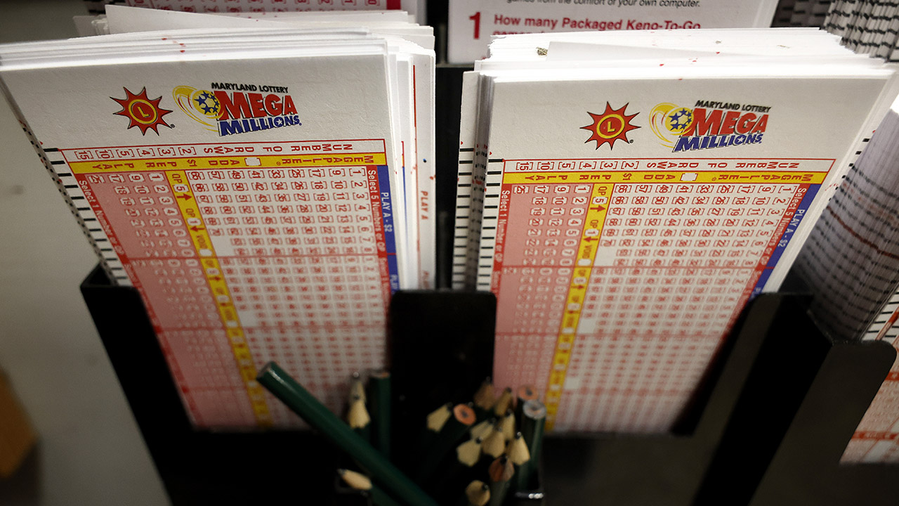 Mega Millions jackpot now sits at $977M after no tickets match winning numbers