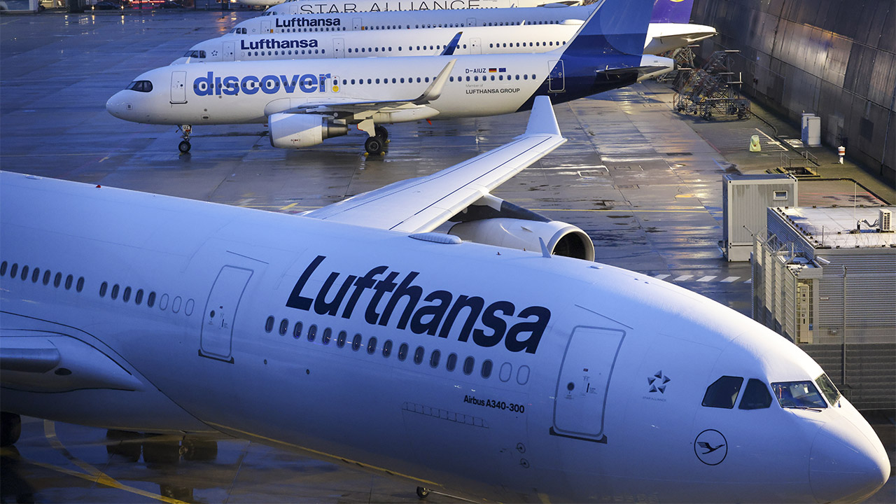 Lufthansa passenger dies on international flight after spitting up ‘litters’ of blood: ‘Absolute horror’