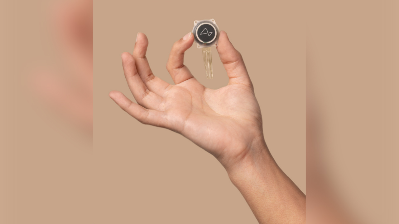 First Neuralink patient demonstrates ability to control laptop with mind |  Fox Business