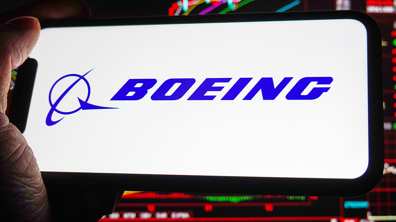 Worries emerge over China capitalizing on Boeing's mistakes: A 'giant social experiment,' Republican rep says