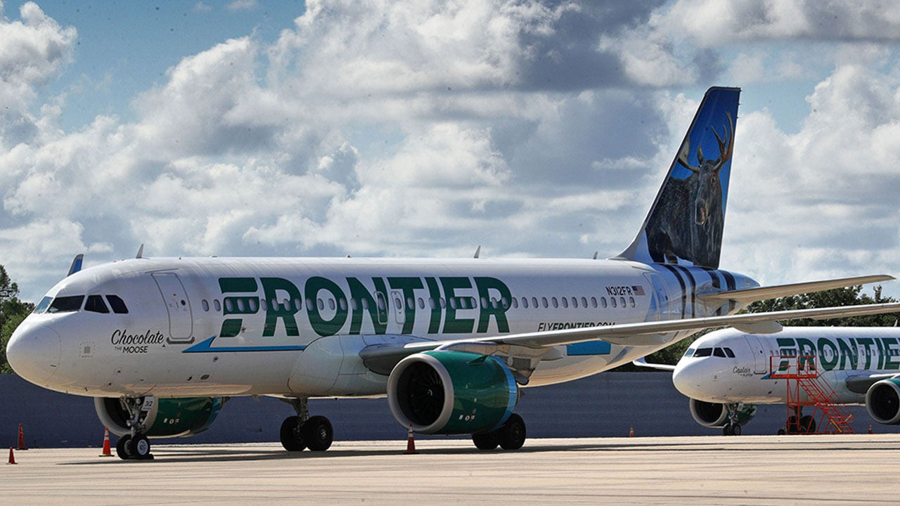 Frontier Airlines eliminates change fees as Biden admin cracks down on transparent pricing