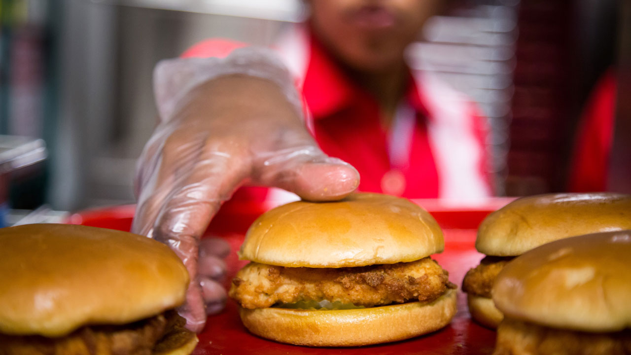 California fast-food franchise owners downsize to survive as new minimum wage weighs them down