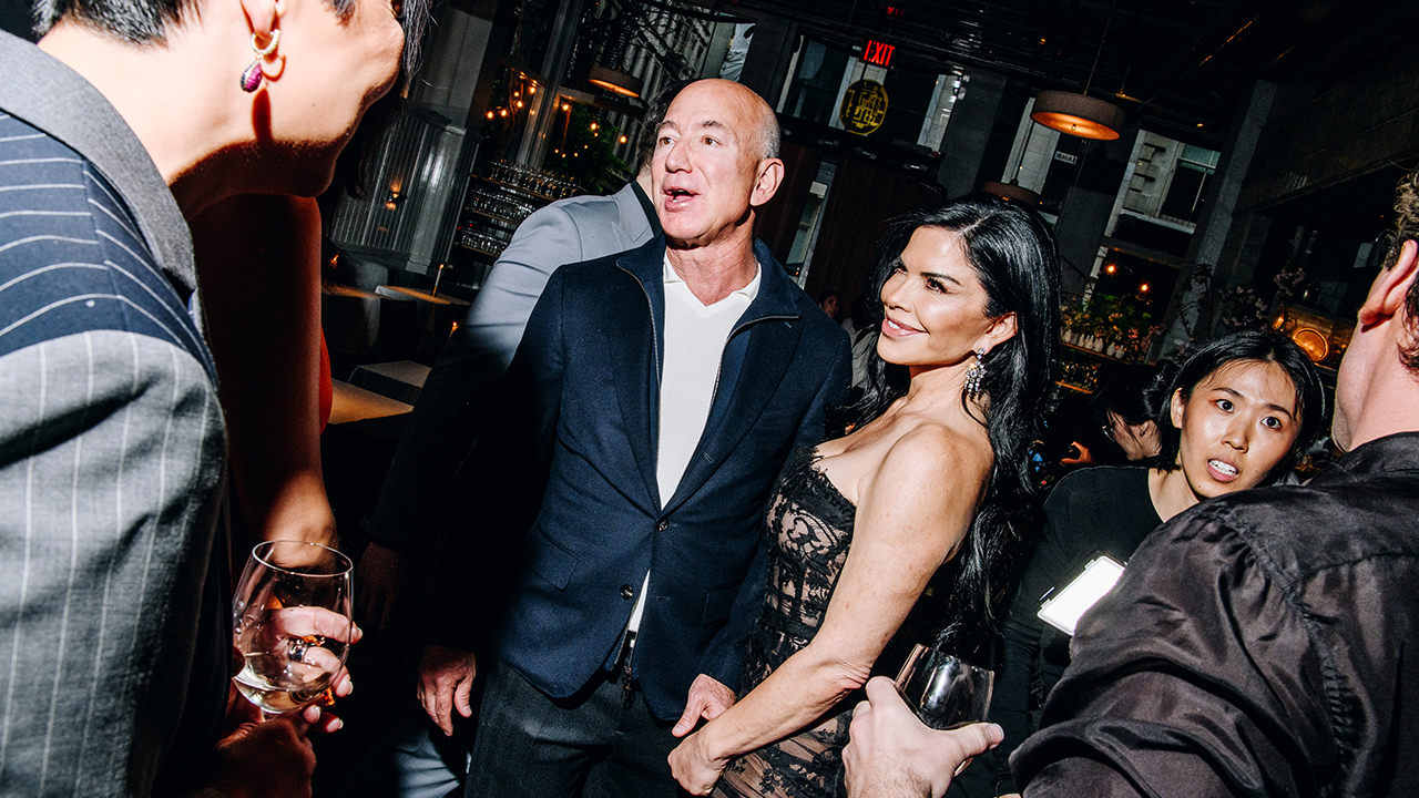 Inside Bezos' pricey wedding plans: Amazon founder taps ultra-exclusive event company