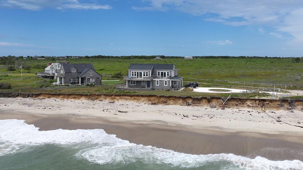 $2M Nantucket beach house sells for just $200,000