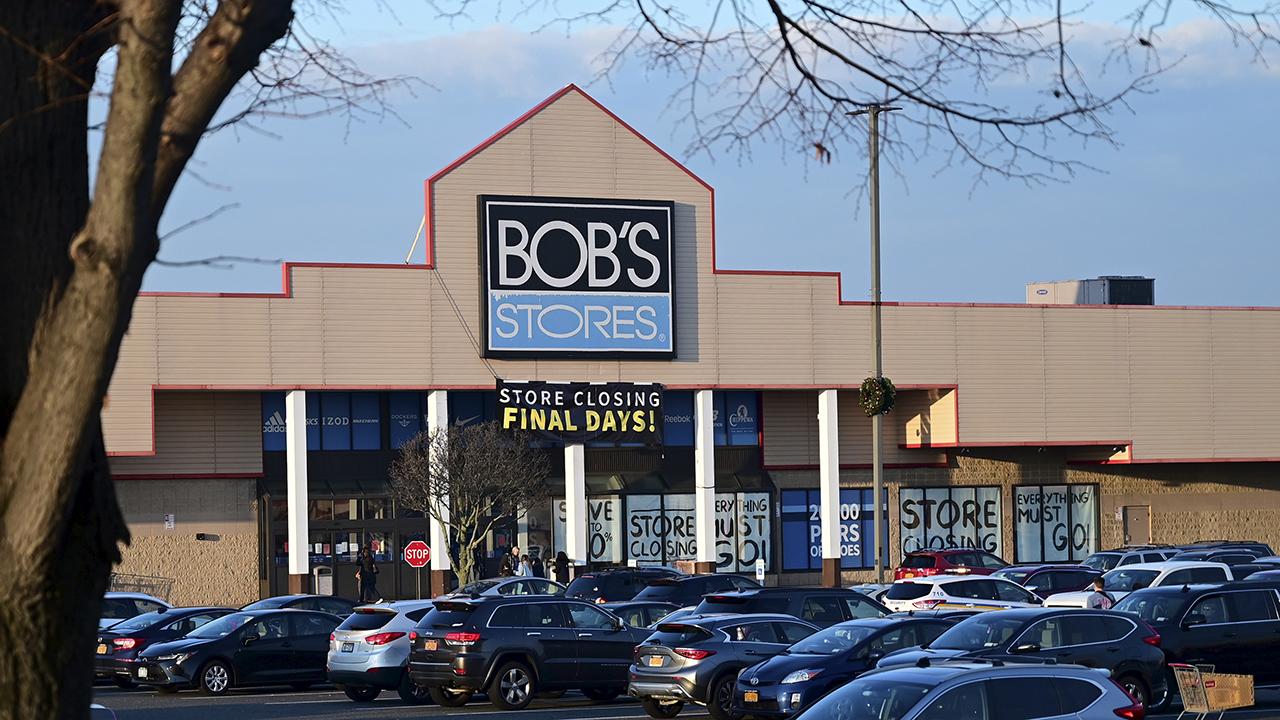 Bob's Stores closing all retail locations