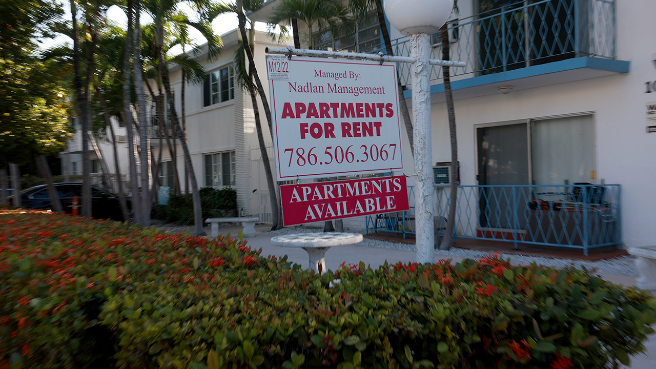 Renters still paying $300 more than pre-pandemic levels