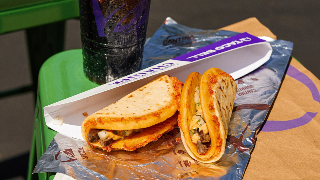 Taco Bell rolling out limited-time Cheesy Street Chalupas