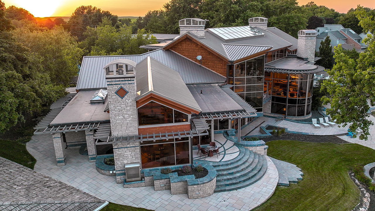 $9.5M home on Iowa lake notches new state record with sale