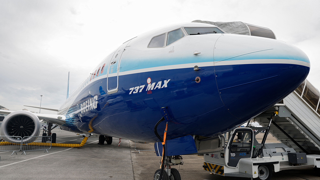 Boeing paying $1.1B as DOJ dismisses criminal fraud case; families of victims in crashes set to object to deal