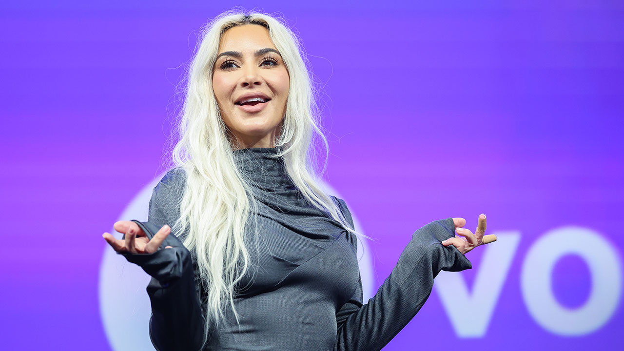 Kim Kardashian partners with Nike on new Skims brand | Fox Business, image size:1280x720