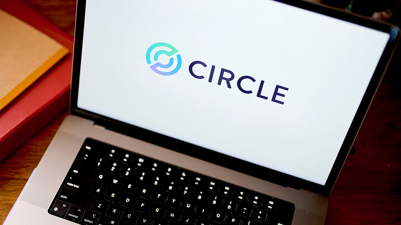 Circle Internet launches IPO of 24M shares | Fox Business