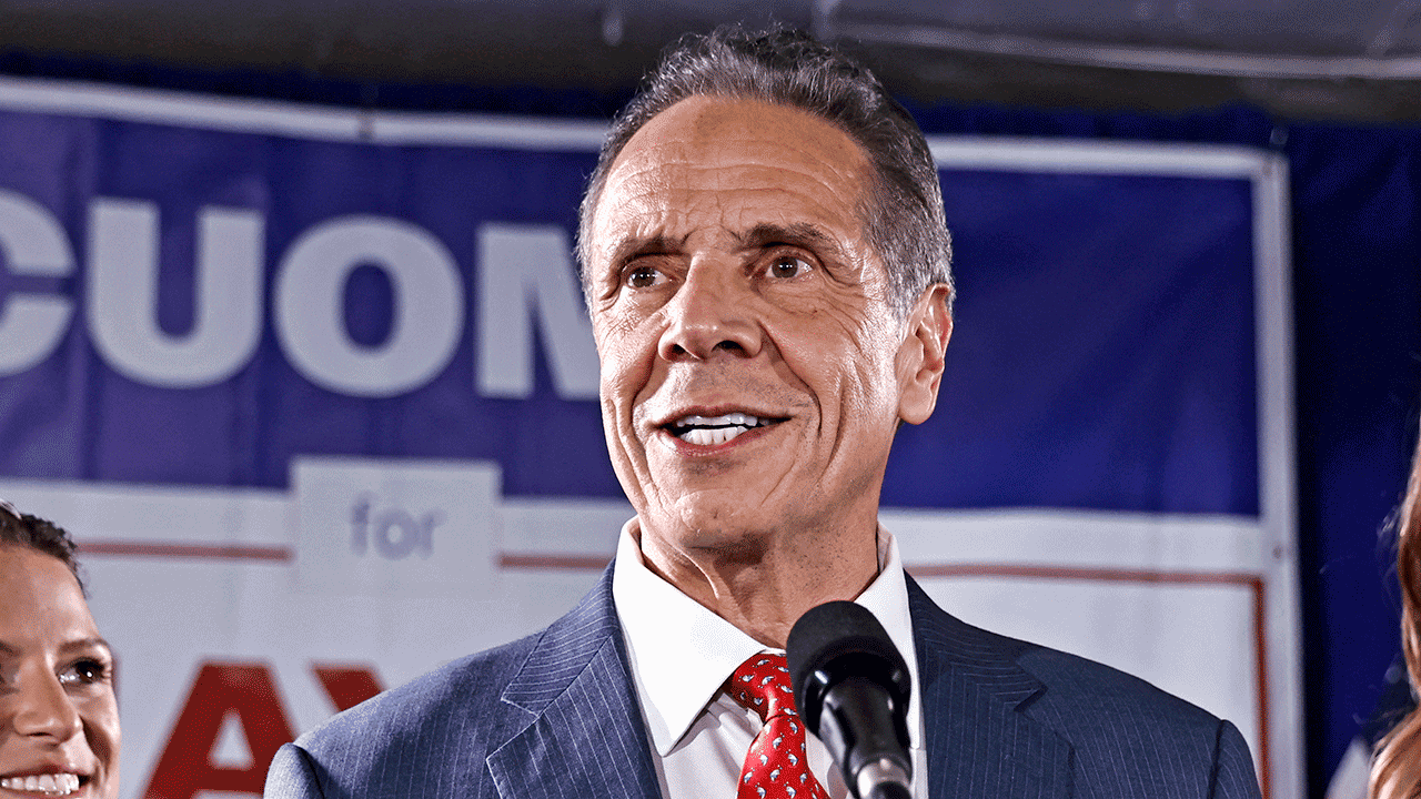 Former NY governor Cuomo concedes in Democratic primary but doesn't rule out November run