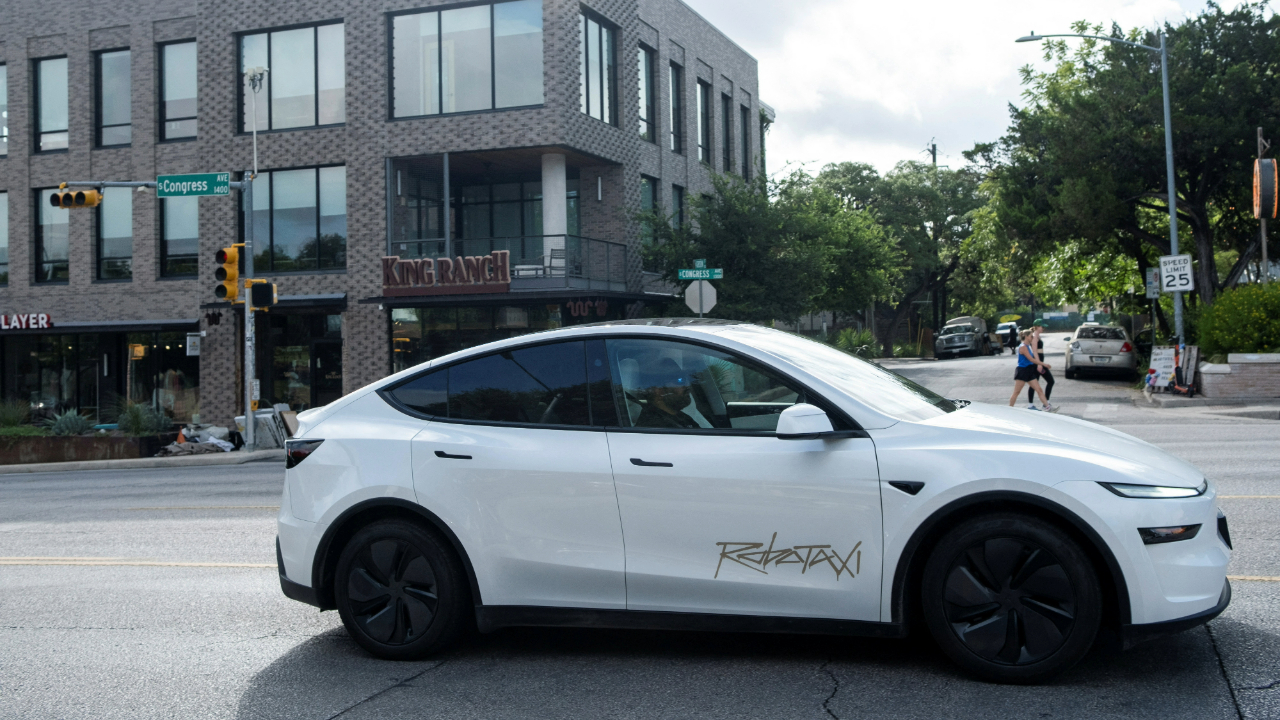 Tesla's newly launched robotaxi service experiences driving issues, traffic problems: report
