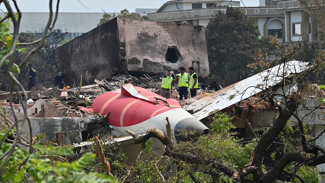 Doomed Air India flight lost engine fuel mid-flight, cockpit chaos revealed in report