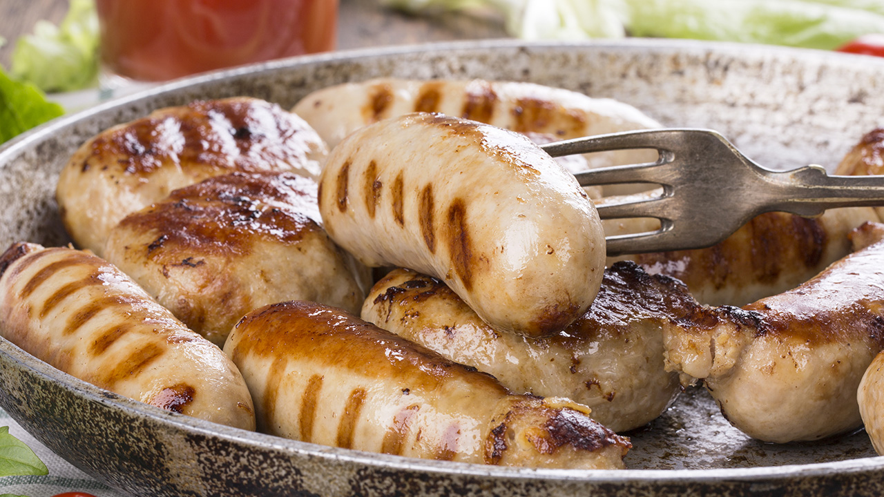 Massachusetts company recalls more than 24,000 pounds of chicken sausage due to possible plastic contamination