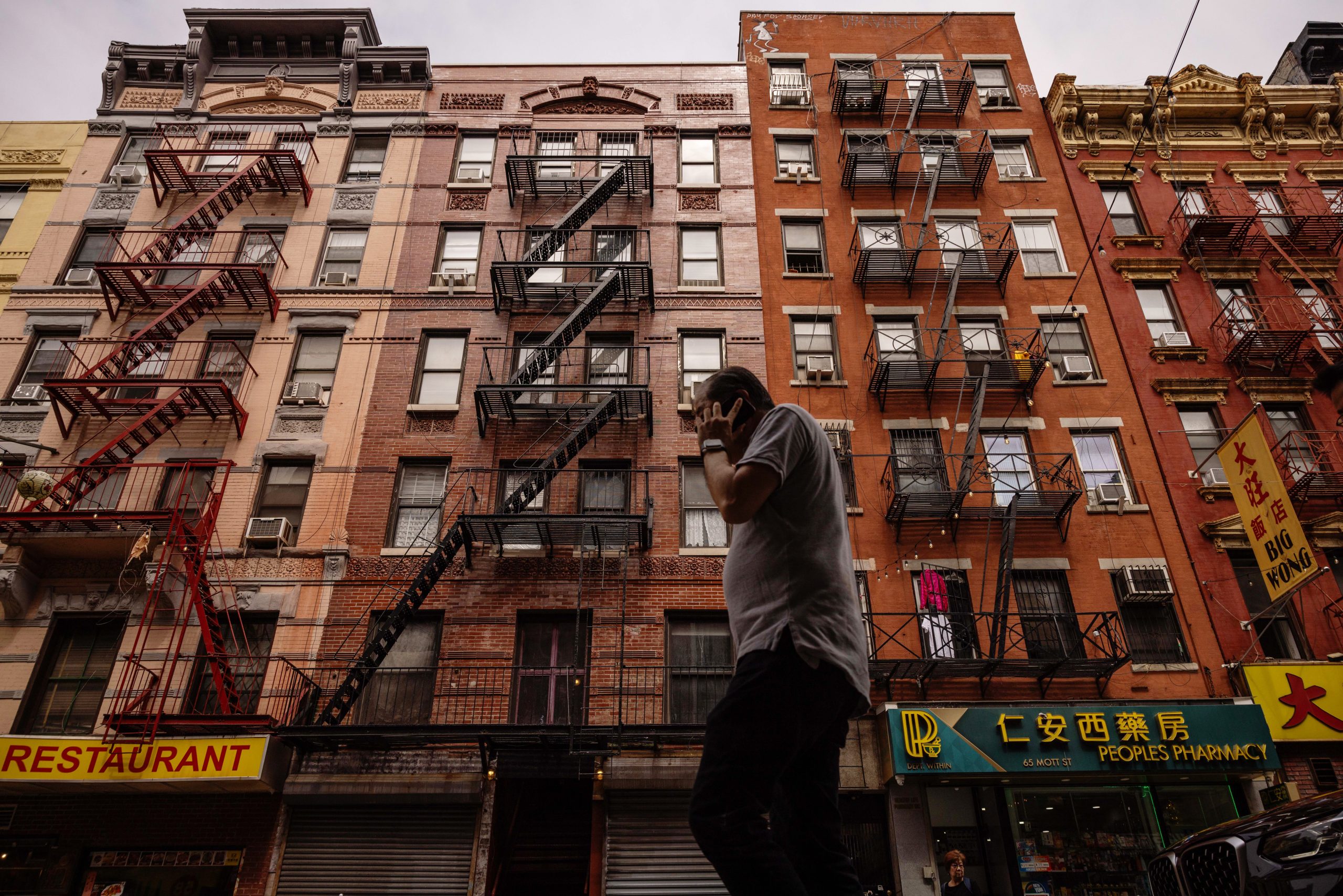 Mamdani's rent freeze plan could further strain housing costs in New York, experts say