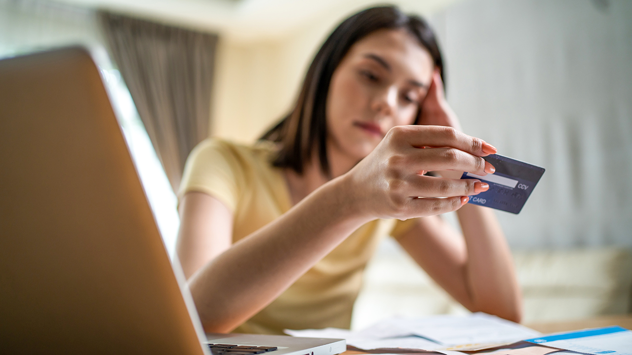 Expert warns of looming credit 'catastrophe' that could wreck your score in 2025