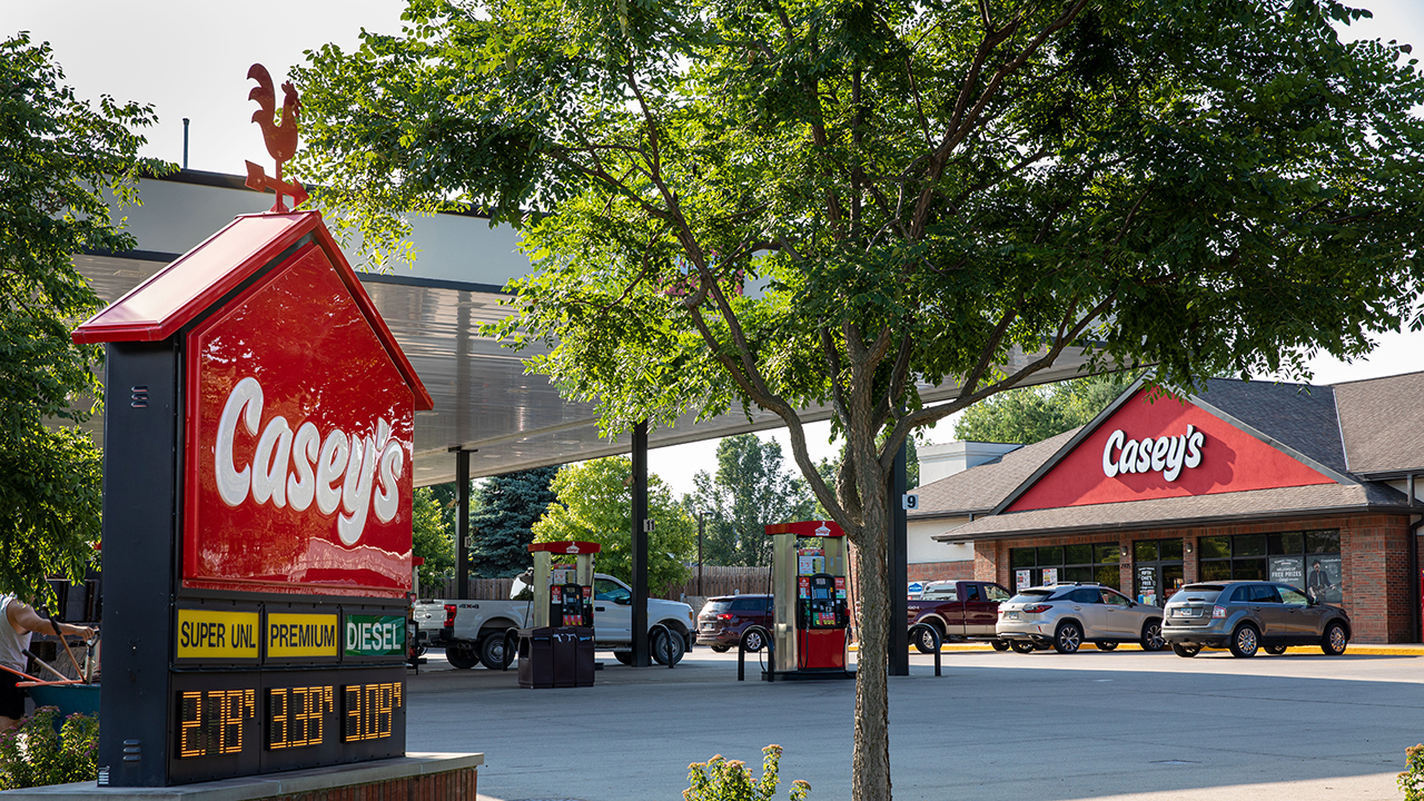 Beloved convenience store food helping college football fans tackle early kickoffs