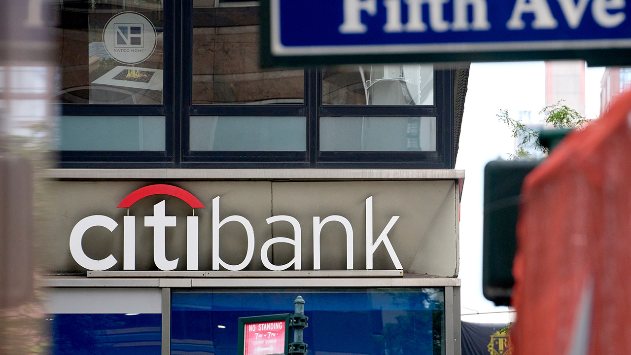 A new elite member credit card is out as issuers target wealthy customers