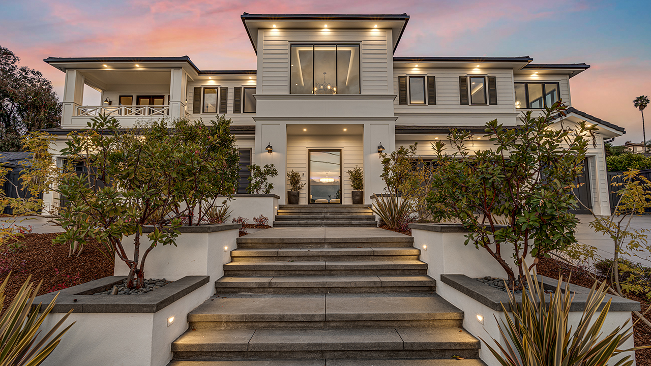 $13M California mansion's price drops $250K every week until someone finally buys it in rare auction