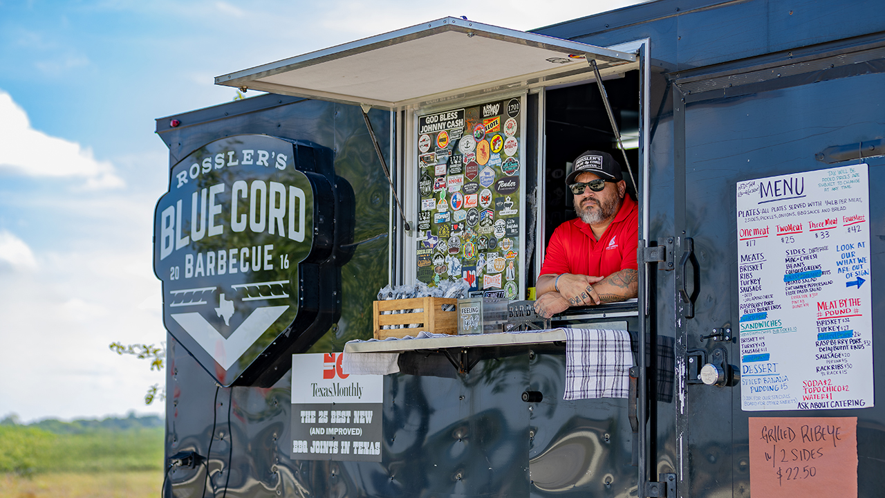 Nonprofit helps veterans launch businesses through apprenticeship program: 'Lifetime of support'