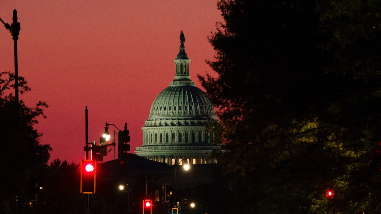 Partisan standoff threatens crucial economic data, leaving Fed — and families — in the dark