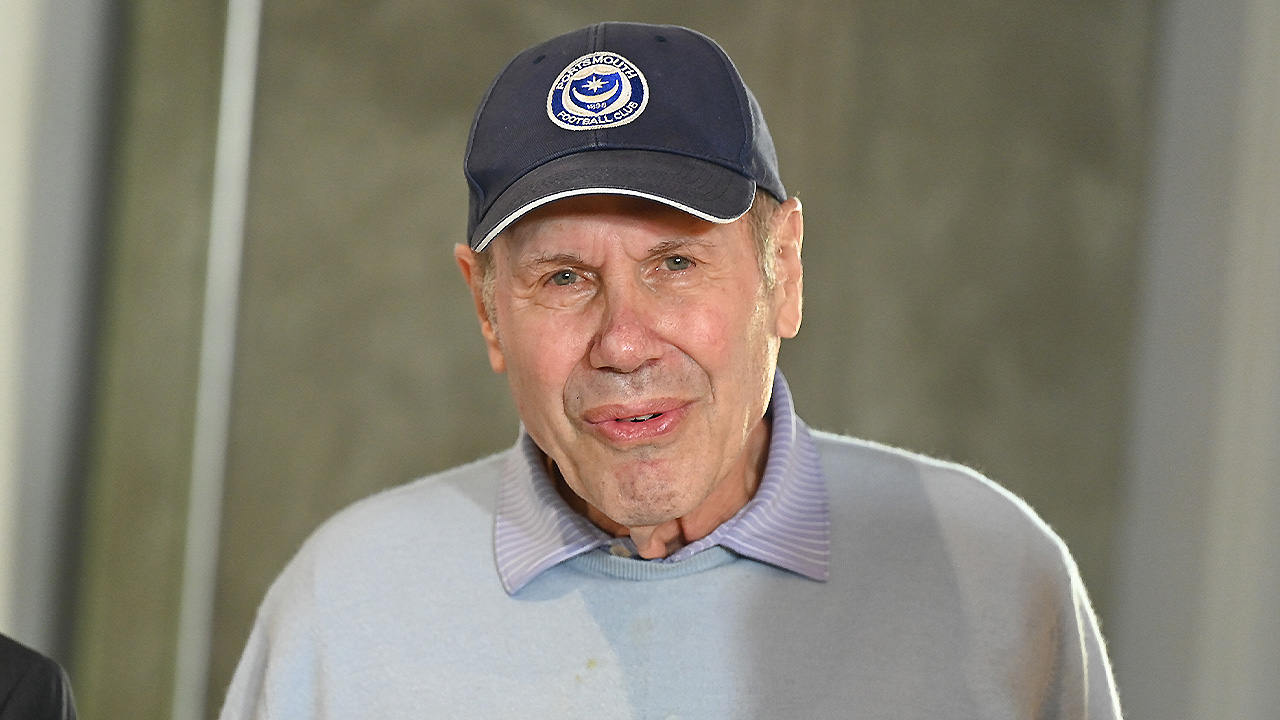 Former Disney CEO Michael Eisner speaks out against Jimmy Kimmel's suspension, calls for 'leadership'