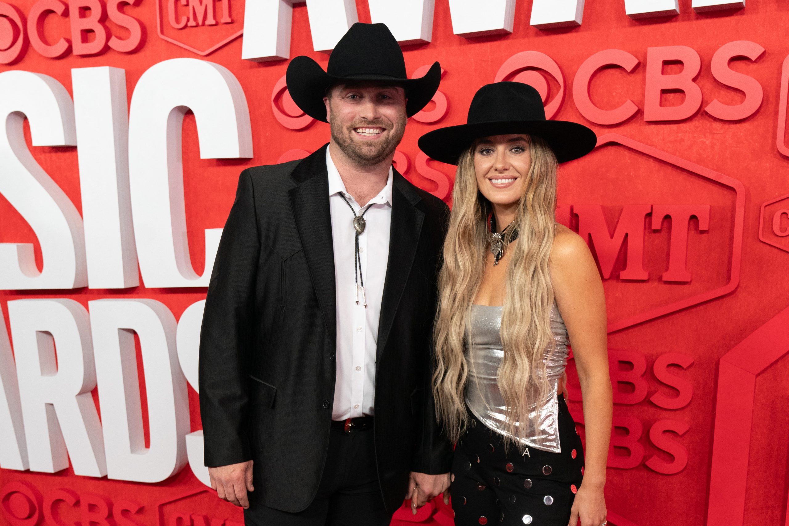 Country star Lainey Wilson shows off Nashville home to