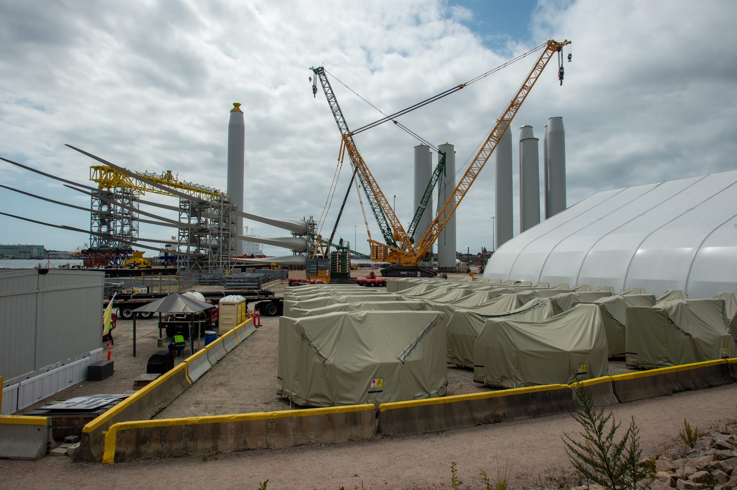 Federal judge rules against Trump admin, allows offshore wind project to resume