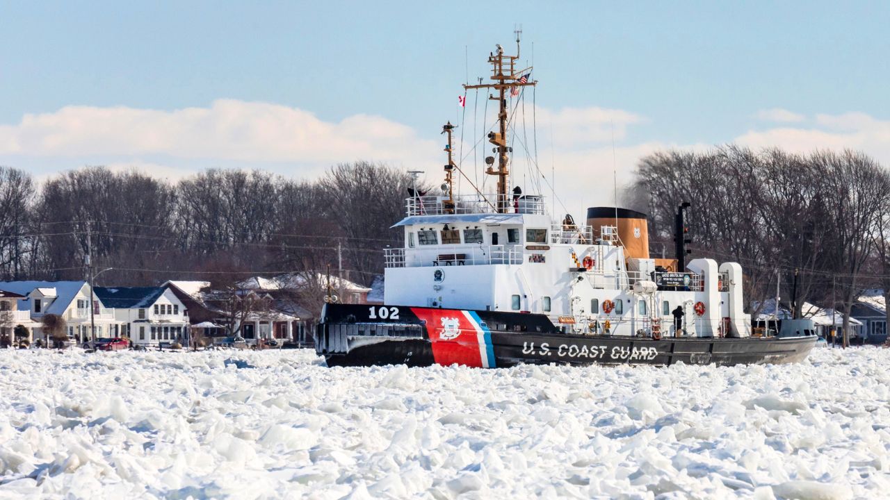 Trump strikes deal to buy Finnish icebreakers, build 7 more in Texas, Louisiana