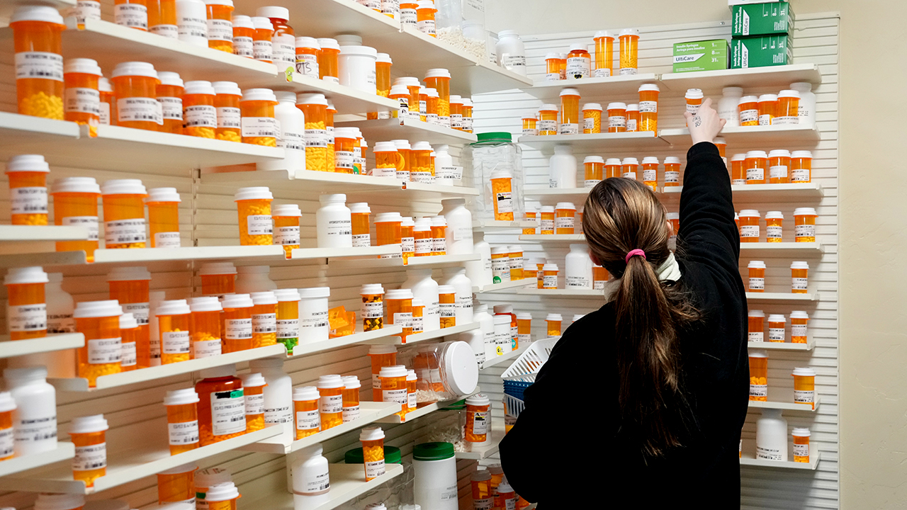 Over 140,000 bottles of popular cholesterol drug recalled