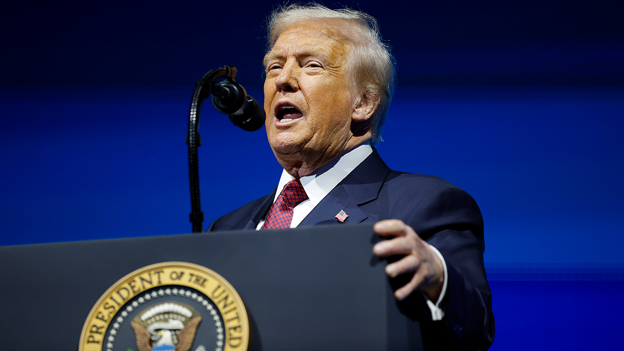 Trump calls Miami a 'refuge' for those fleeing NYC 'communism' under new Mamdani leadership