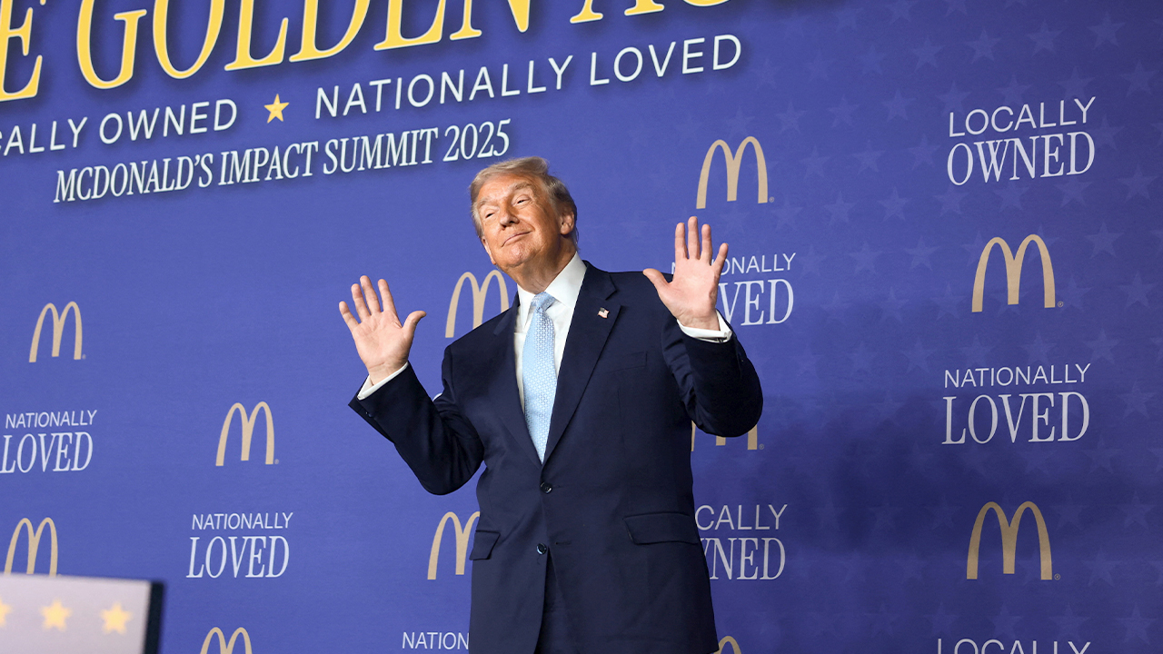 Trump, one of McDonald's 'all time most loyal customers,' offers Filet-O-Fish suggestion