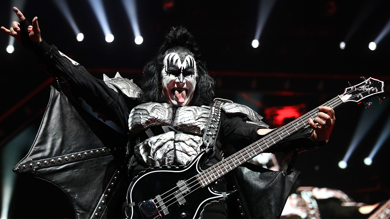 Kiss frontman Gene Simmons prepares to rock Capitol Hill as conservatives rally behind radio royalty reform