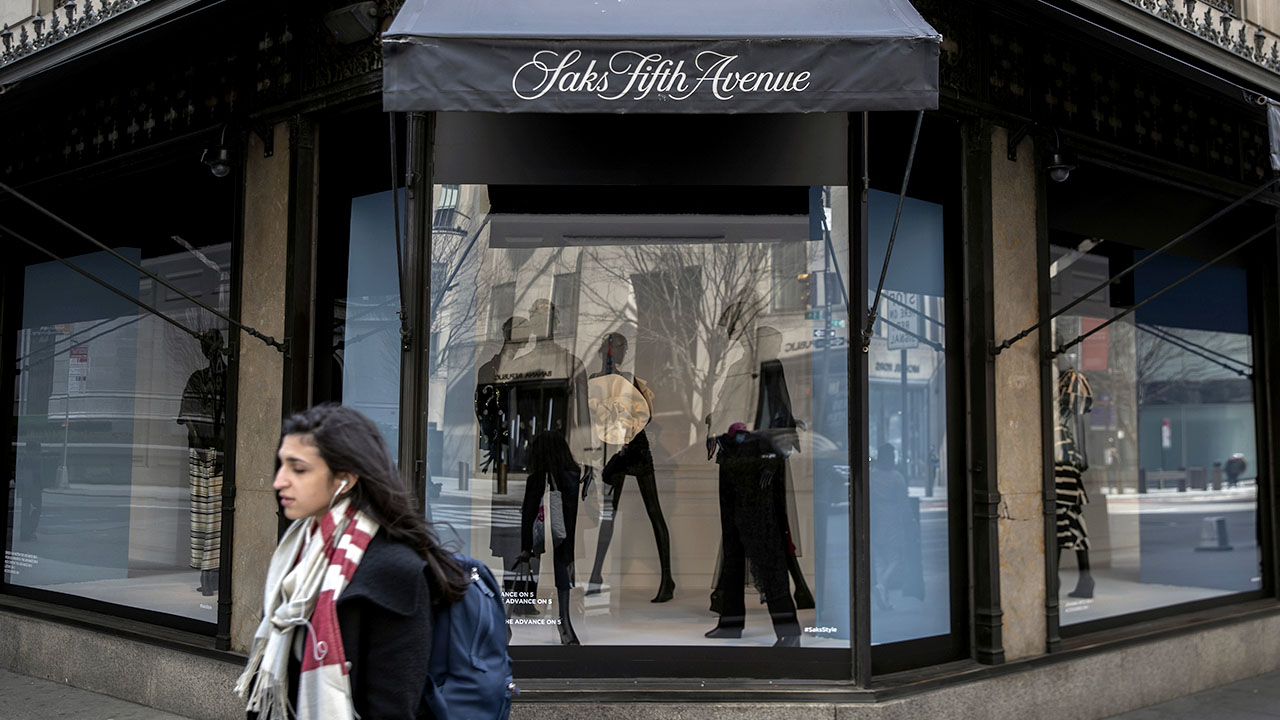 foxbusiness.com - Daniella Genovese - Luxury retail giant Saks weighs bankruptcy filing, report