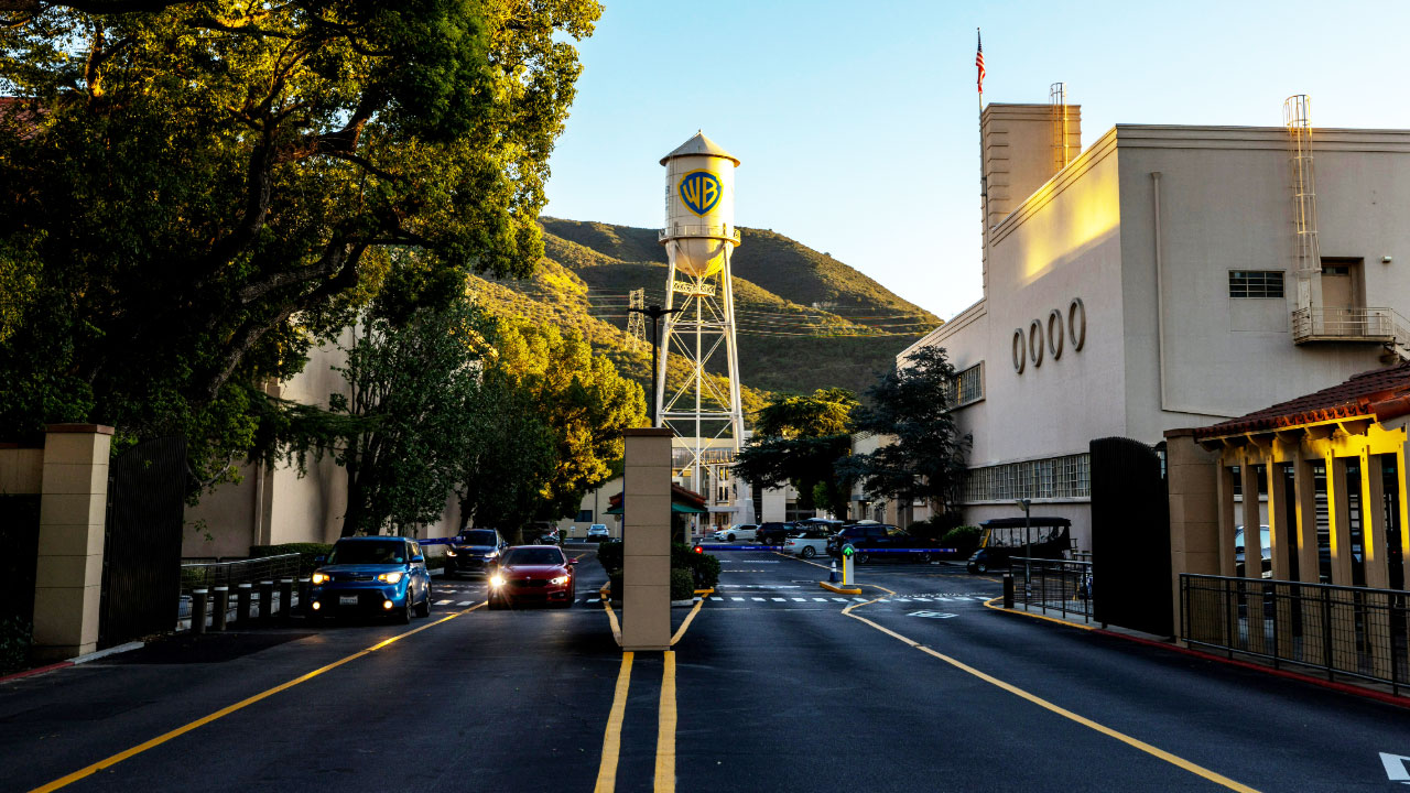 Netflix to buy Warner Bros. Discovery in $72B deal