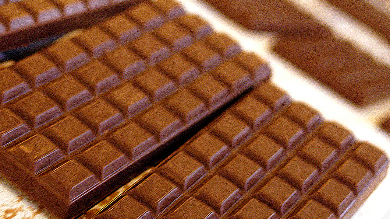 FDA expands chocolate recall to 8 products nationwide over salmonella fears