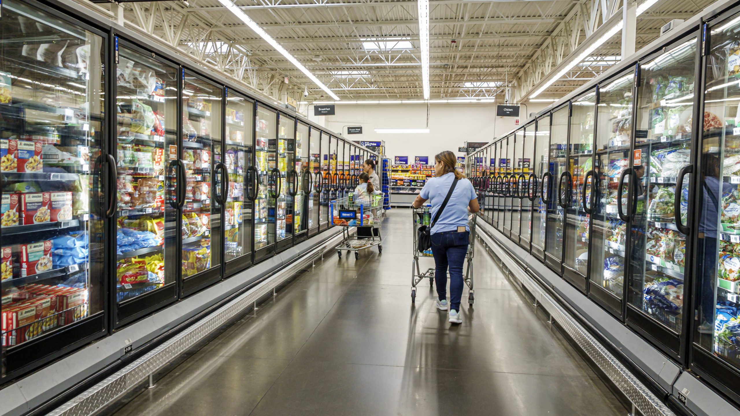 Frozen pizza snack recall hits 21 states over possible metal contamination in product