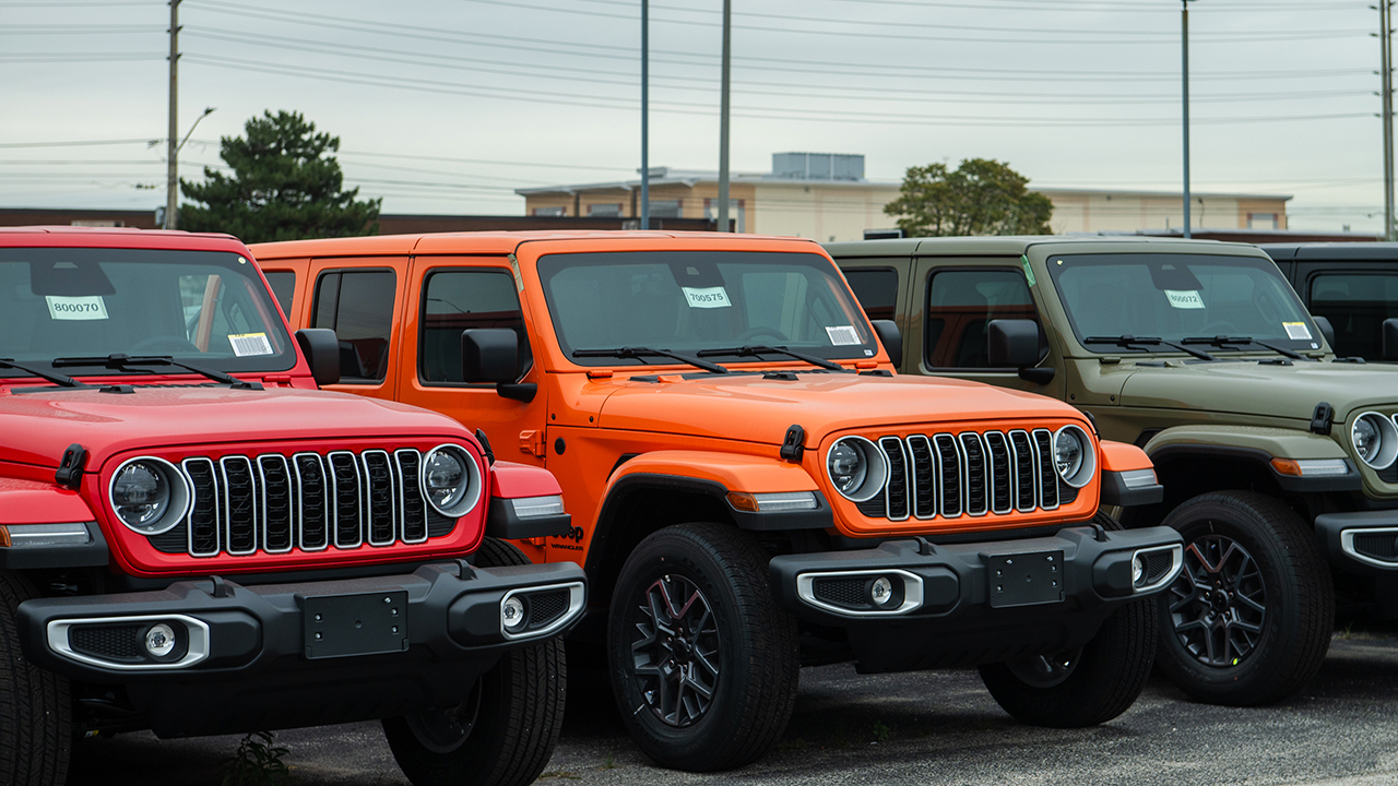More than 1 million Jeep vehicles recalled over fi
