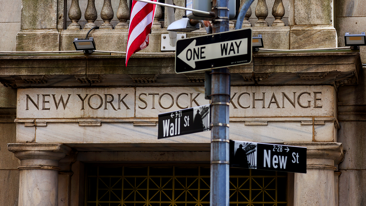 'AI has taken all the air out of the room': Analyst sounds caution on red-hot market rally