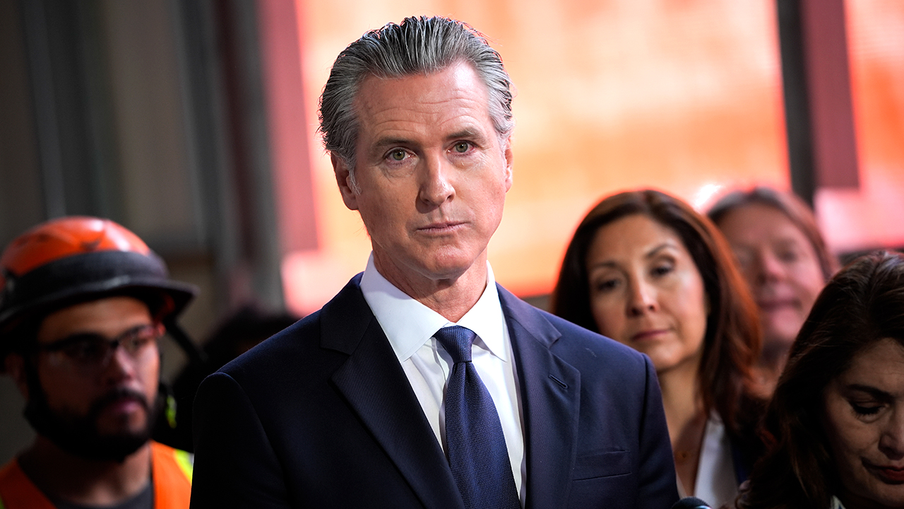 foxbusiness.com - Sophia Compton - California lawmakers warn Newsom budget tax credit cap threatens Hollywood jobs