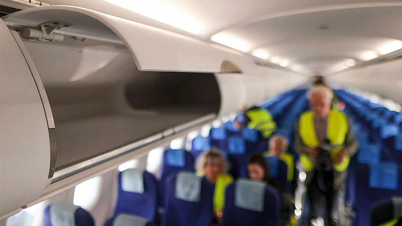 foxbusiness.com - Landon Mion - Budget airline Jetstar to charge passengers for storing bags in overhead compartments