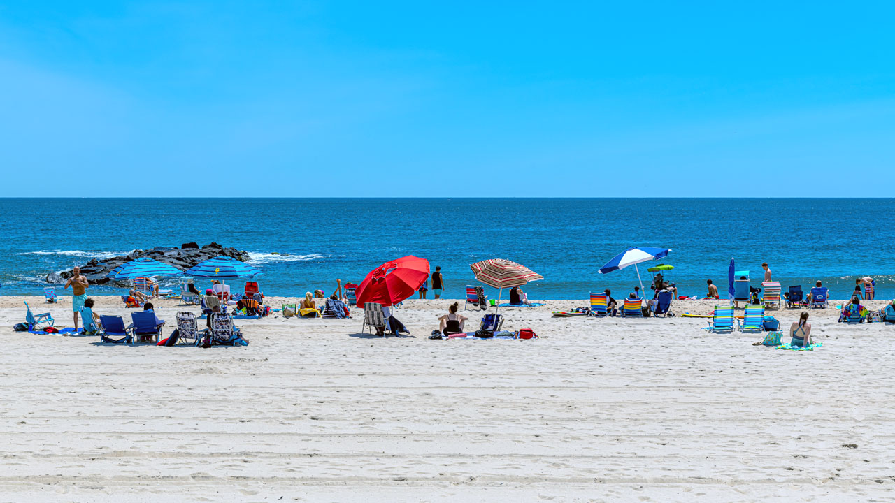Jersey Shore residents take on Verizon over 5G towers