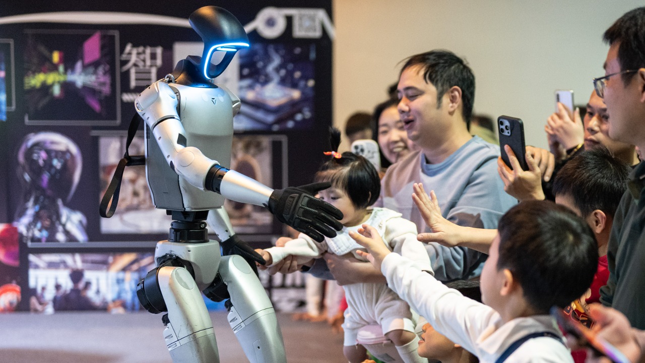 AI expert Gary Marcus warns 'reckless' technology could lead to deaths as he calls for more regulation